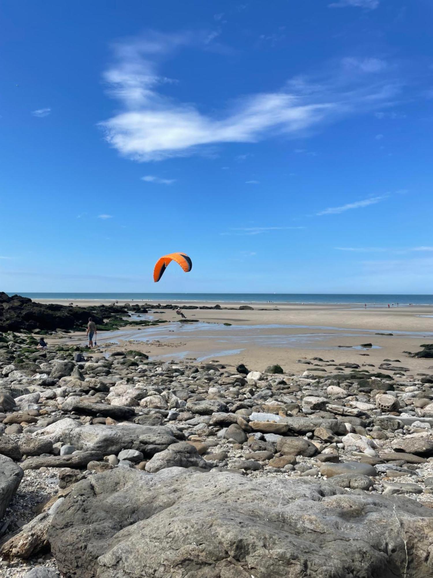 Les Gites De La Courtille equihen Plage Bagian luar foto