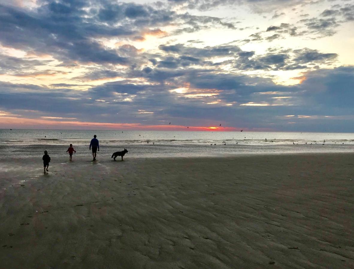 Les Gites De La Courtille equihen Plage Bagian luar foto